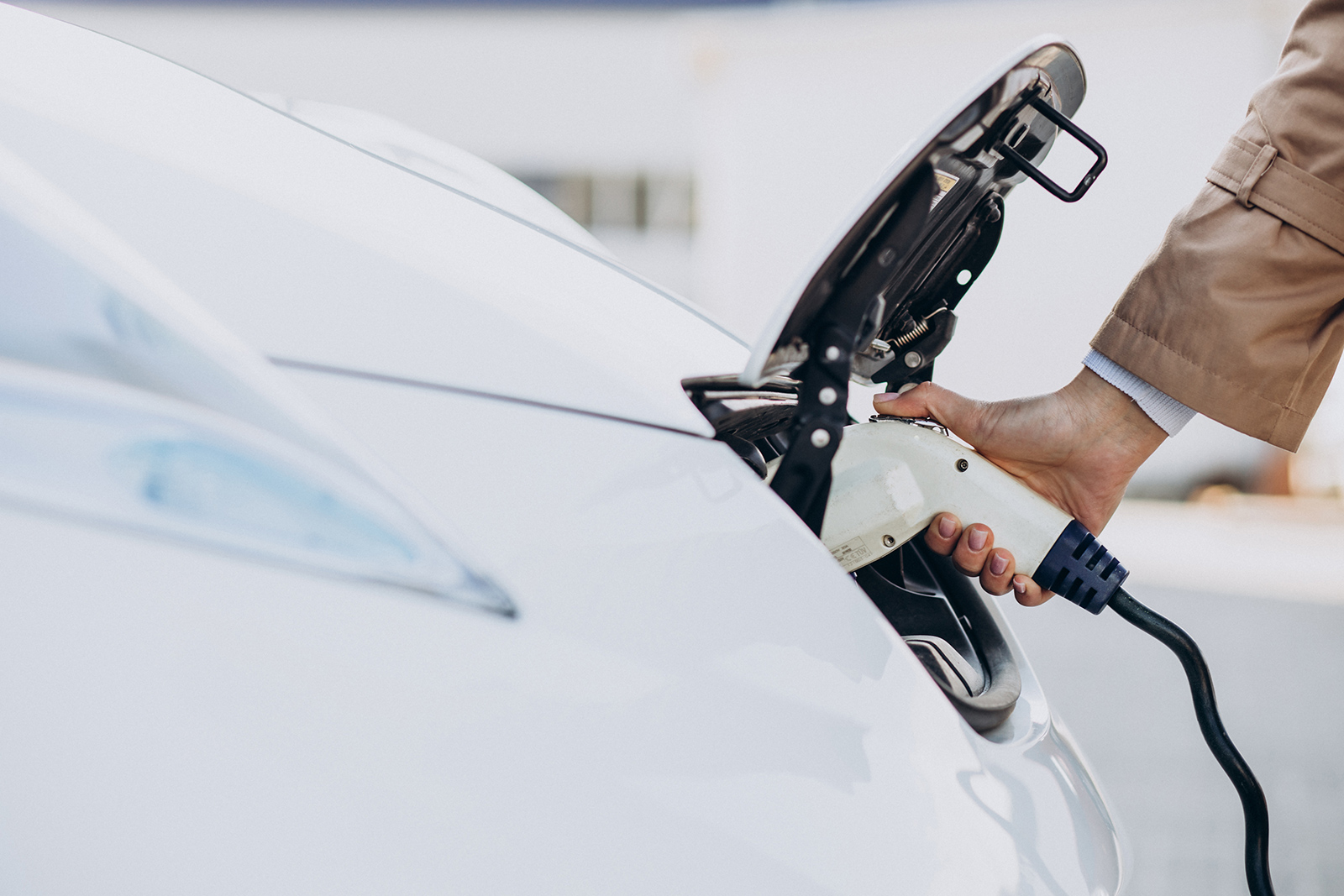 INSTALACIÓN CARGADORES COCHES ELÉCTRICOS en viviendas